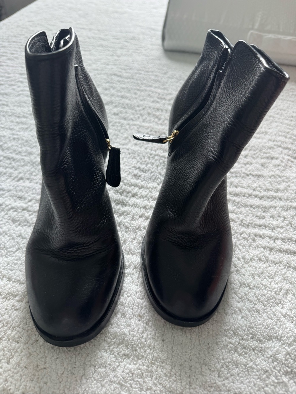 Tory Burch Black Leather Ankle Boots with Side Zip